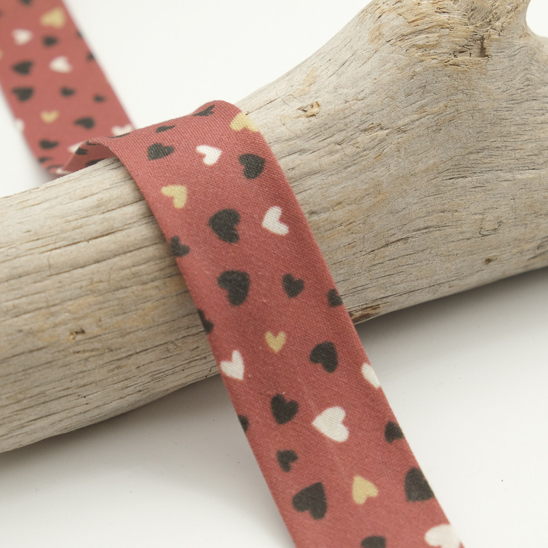 25MM Printed Bias Tape with Brick-Patterned Hearts - Maison Klem